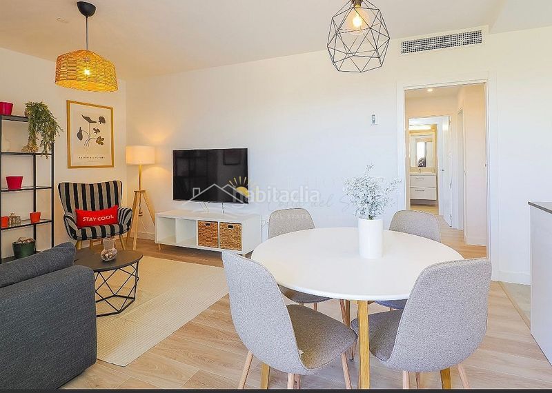 Foto ff323211-716a-4a4a-b6d8-507207033d1c. Apartament amb aparcament piscina a Centro Histórico Málaga