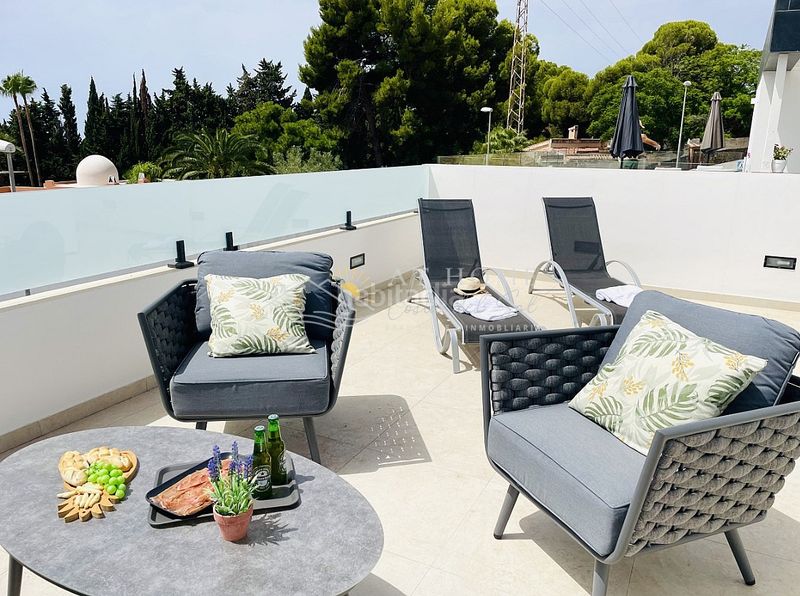 Foto 8e2d99c2-6f83-4c95-95cd-d5f6ffa50890. Casa amb aparcament piscina a Centro Nerja