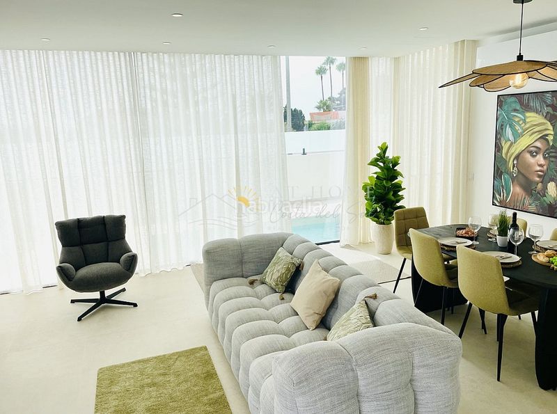 Foto b54edf6e-279d-4be8-945e-7304d4434ab9. Casa amb aparcament piscina a Centro Nerja
