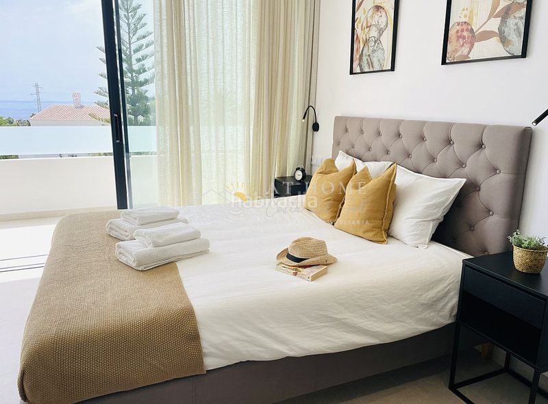 Foto ff3fccaa-8901-4d13-98c0-fb07769d1439. Casa amb aparcament piscina a Centro Nerja