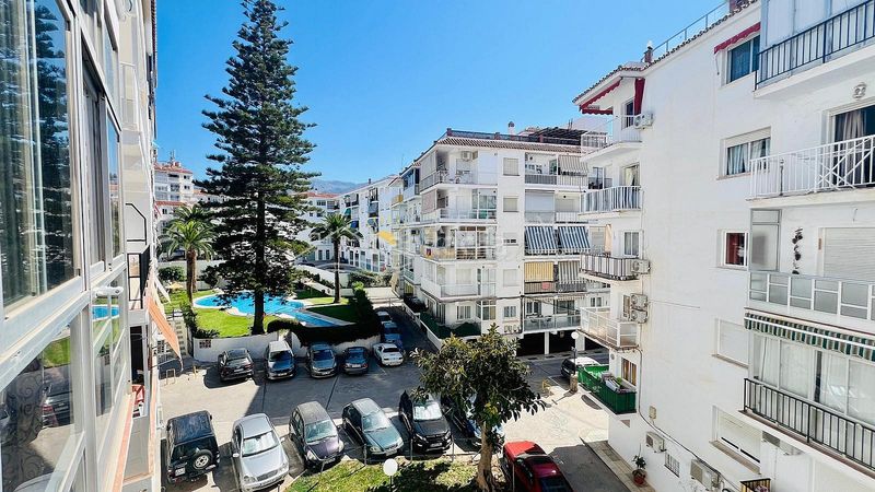 Foto 59b56e78-4541-46c5-8e1e-16be19f9bf0c. Apartament amb aparcament piscina a Centro Nerja