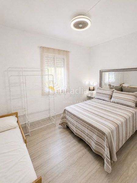 Foto f3caa20e-0de2-4d36-b707-2248a8986f5e. Lloguer casa amb aparcament piscina a Centro Nerja