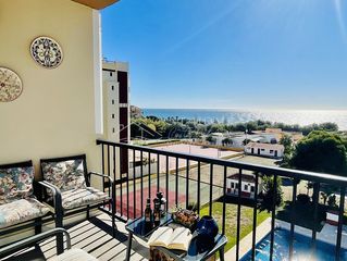Appartement in El Peñoncillo. Apartamento frontal al mar en torrox costa.