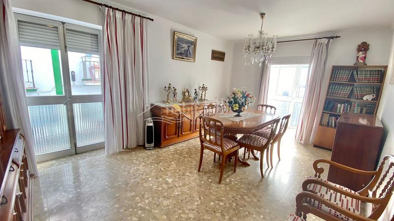 Foto 80d9fe96-0fa6-4f9f-accb-b17fac983269. Casa  con ascensor y solarium en Torrox pueblo Torrox