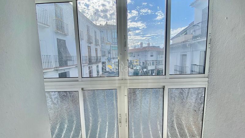 Foto 8e8ba934-b86f-4aab-a254-933657bf7350. Casa  con ascensor y solarium en Torrox pueblo Torrox