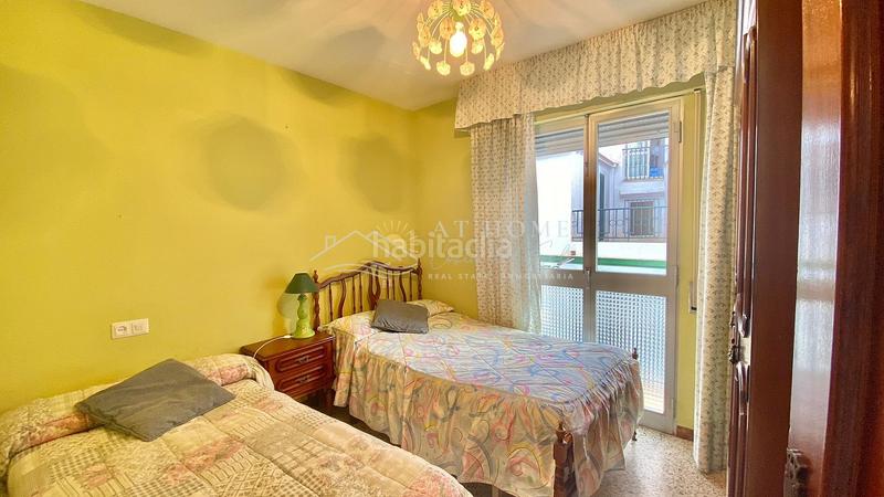Foto f2804332-f23a-4238-abaa-e77a070c173a. Casa  con ascensor y solarium en Torrox pueblo Torrox