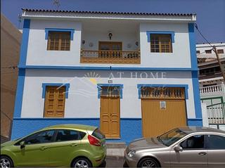 Maison en La Perdoma - San Antonio - Benijos. Clsico piso ubicado en plaza candelaria centro