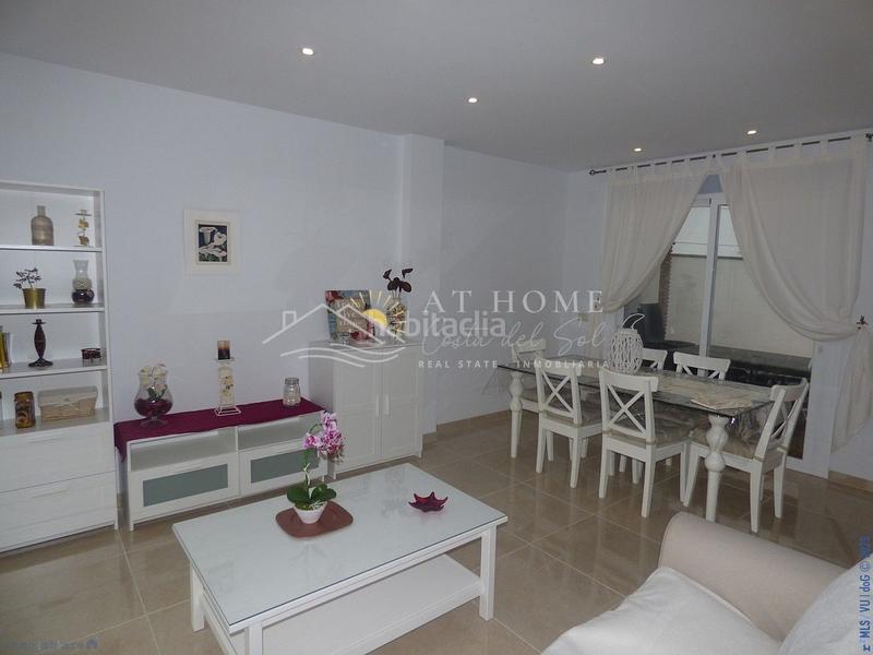 Foto f6dadf2b-3947-4f0a-8670-6156cc8bb4a4. Chalet villa de lujo en Centro Nerja