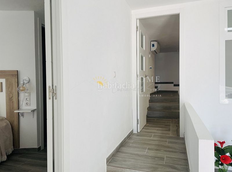 Foto 5b3e918b-0ea9-433b-8efd-e46b8812126b. Chalet con parcheggio piscina in Frigiliana