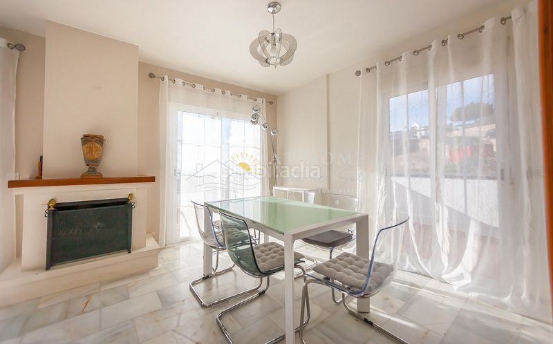 Foto 8aa4a7fd-8d6e-410a-80dc-ac69f6991337. Chalet con parcheggio piscina in Frigiliana