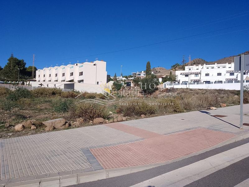 Foto 6aad945d-2844-4c51-a746-879e6b86b285. Terreny residencial a Centro Nerja