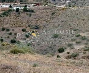 Terreny residencial a Canillas de Aceituno. Terreno rustico en canillas de aceituno.