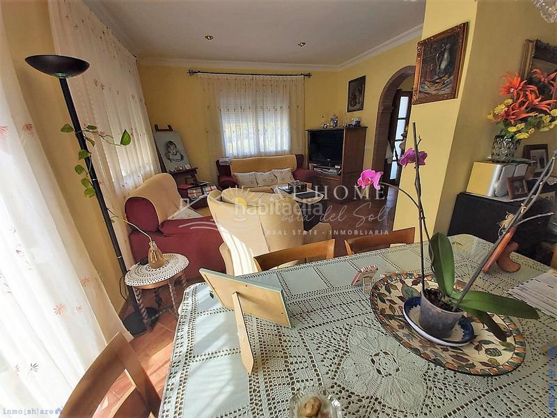 Foto 0a68f3e4-21b4-41ed-9dc9-8277be4ac5d0. Casa con parcheggio piscina in Centro Nerja