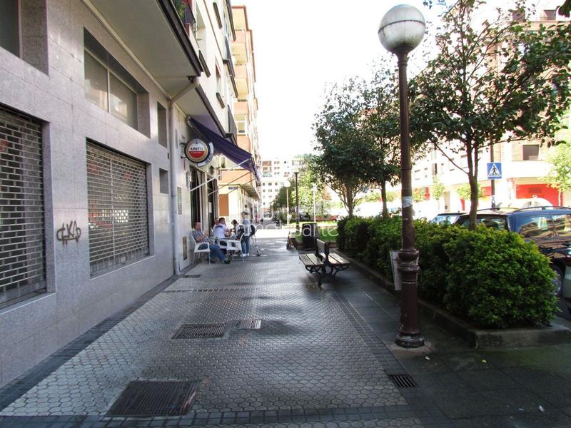 Foto bb33ceeb-c437-4198-a114-ac597d33e219. Lloguer local comercial a Lasarte - Oria