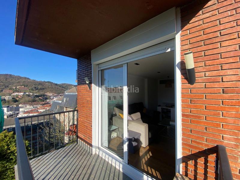 Foto 0ff7a3c7-40c3-47c9-b462-3dea982e3b2e. Appartamento con riscaldamento in Antiguo Donostia - San Sebastián