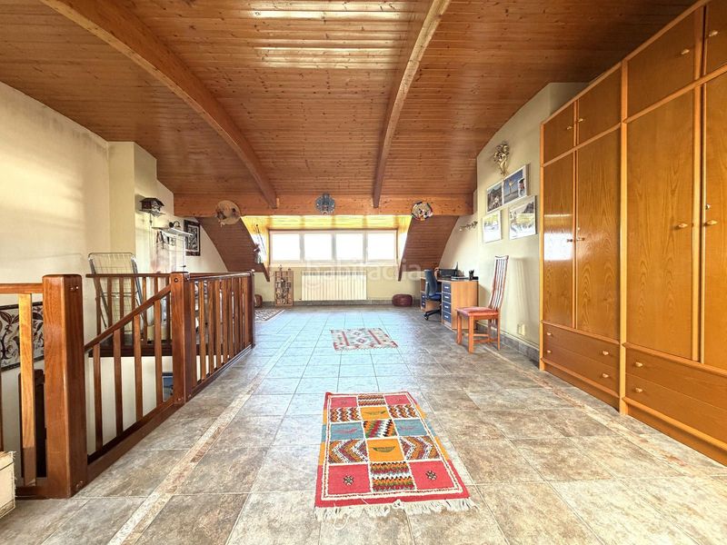 Foto 06d3e688-f0c3-425f-b61c-5e4cb820265d. Casa adossada amb calefacció aparcament piscina a Lasarte - Oria