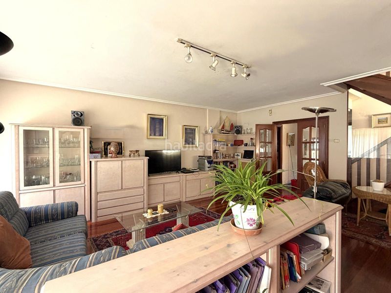 Foto 57107866-00e2-4566-b9f4-9780852aa8f5. Casa adossada amb calefacció aparcament a Lasarte - Oria