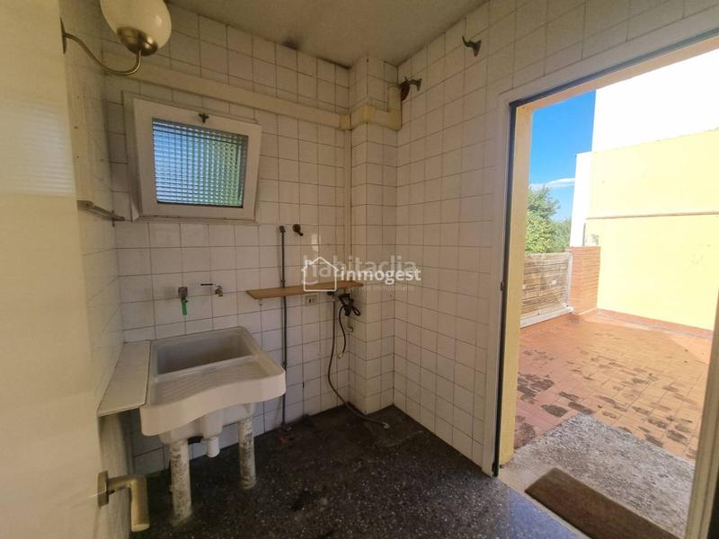 Foto 1b1756ff-f74a-458e-9cbc-ecd84a06e7d1. Casa  en venta en Barri Vell amplia y luminosa en Salt