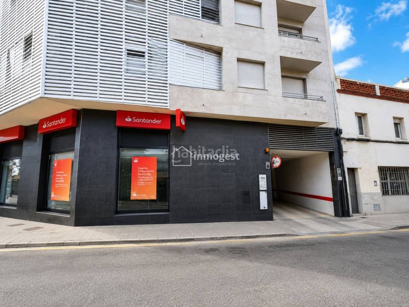 Foto 0913ce79-ebb9-4657-ae84-97e8ca0c5a6e. Aparcament cotxe a Eixample Sud-Migdia Girona