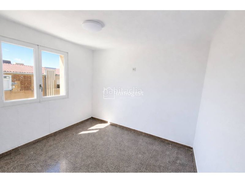 Foto 7158c1b7-f38f-4ab0-be4e-21f59d78e508. Pis amb calefacció a Vila - roja Girona