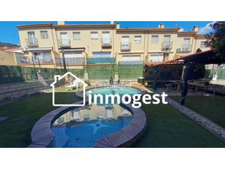 Casa  Guilleries. Casa con piscina en el centro de amer!!!