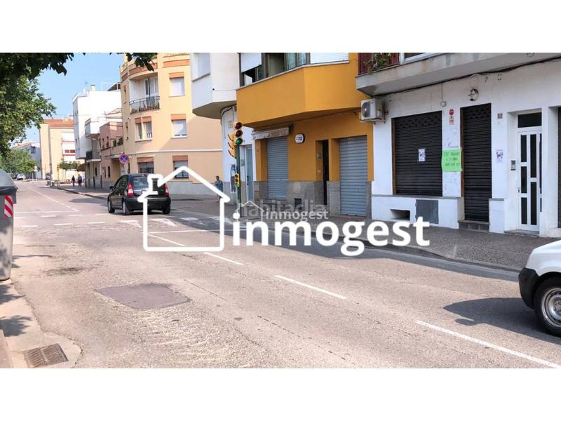 Foto 4bb988e1-27d5-4904-94cc-f2ac8371f9ed. Location local commercial dans Taialà - Germans Sabat Girona