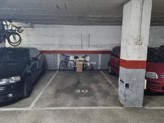 Aparcament cotxe  Mossèn sebastià puig. Parking en venta en calle mossen sebatia y puig
