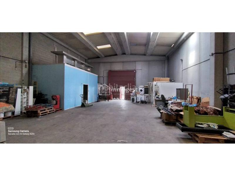 Foto bf53119c-302b-4863-9f67-ab5cb424b867. Fabrikhalle in Mas Xirgu Girona