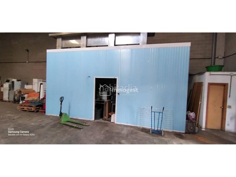 Foto c0239152-d12f-454e-97a3-347dea9d3603. Fabrikhalle in Mas Xirgu Girona