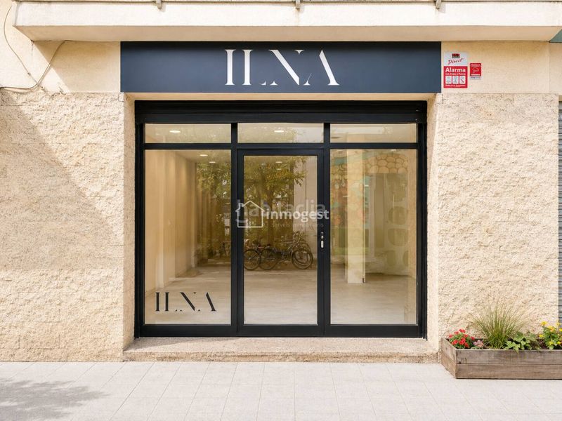 Foto 88764630-8dcd-4f13-9024-31d346ede099. Local comercial a Santa Eugenia Girona