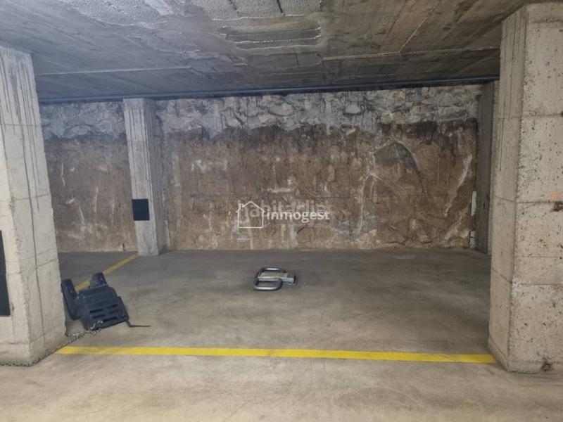 Foto 2cb96412-0d0e-45de-b124-5d60b136581d. Car parking in Eixample Sud-Migdia Girona