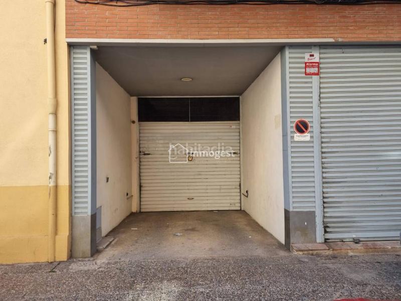 Foto 8b49d06f-a66b-4e89-bf4b-b9213371fdf5. Car parking in Eixample Sud-Migdia Girona