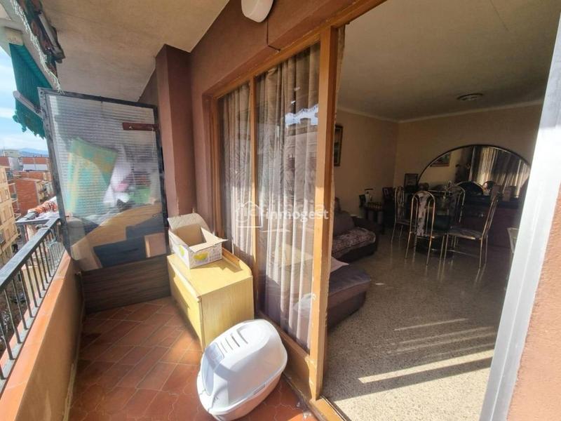 Foto b0f93b7c-4827-4c05-897d-5a73e1261632. Flat in Centre Salt