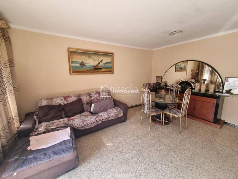 Foto e1a878d2-2458-4bbe-91dd-98d05a932987. Flat in Centre Salt