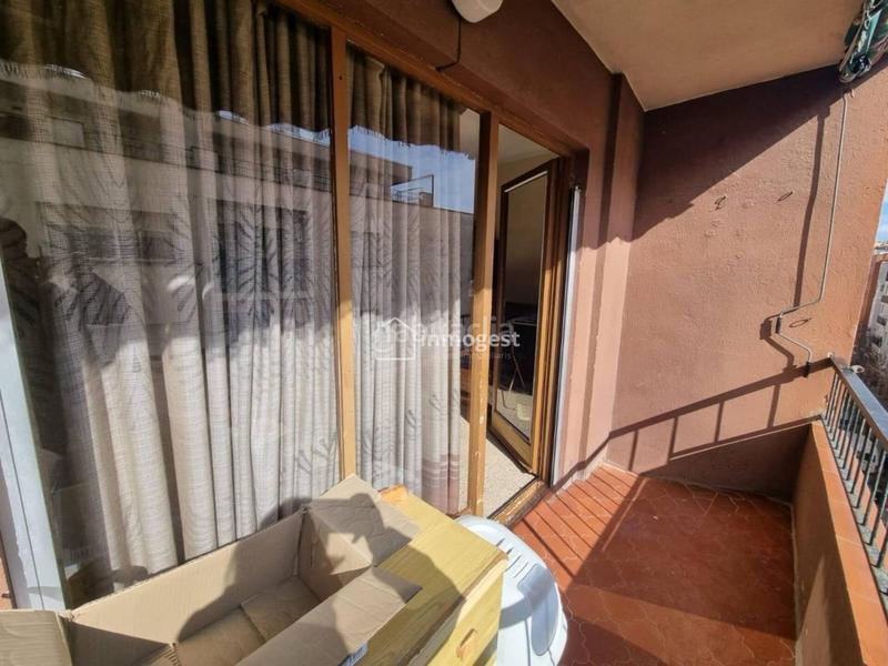 Foto fe55429b-f5dc-4b56-b226-9e44e3d81865. Flat in Centre Salt