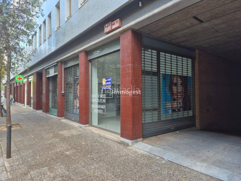 Foto 4d934e43-97a4-451c-9081-dccf49432aaa. Alquiler local comercial local en alquiler en santa eugènia17006 en Girona