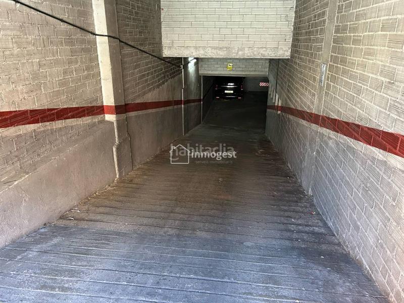 Foto 71937b17-8f62-4411-9644-6ffbf93a876a. Aparcament cotxe a Can Gibert del Pla Girona