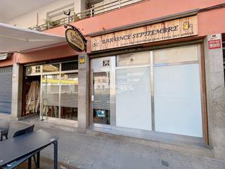 Local Comercial  Onze de setembre. Bar en venta totalmente equipado en plaça onze de setembre