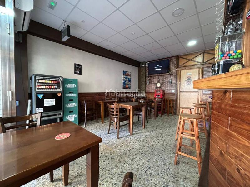 Foto 99f5a759-47ea-4bfe-8192-3111c5bf113f. Geschäftsraum in Centre Salt