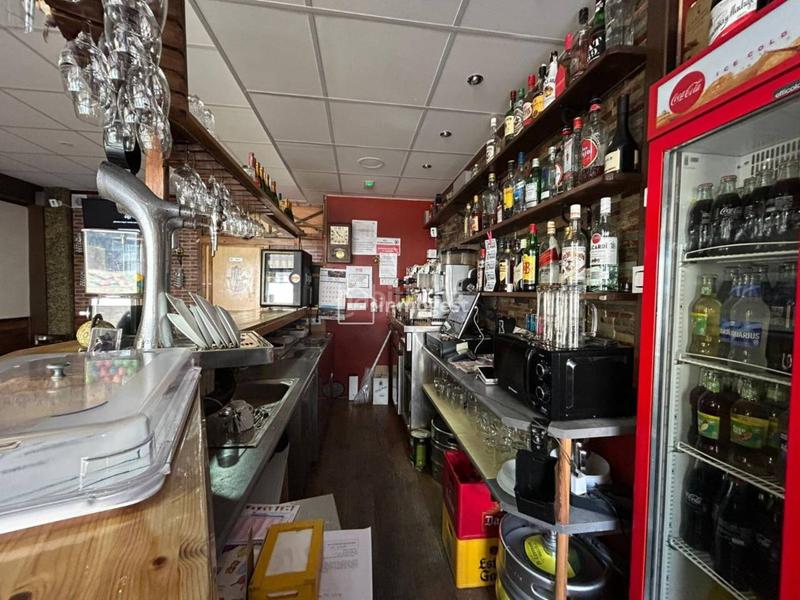 Foto db24b7eb-a2d2-4283-96c5-1b535e3fb6dc. Geschäftsraum in Centre Salt