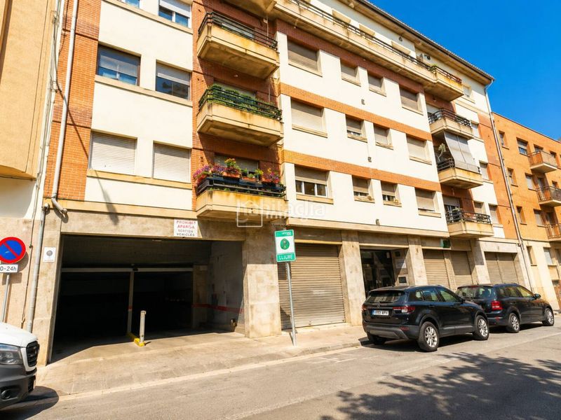 Foto 3d08c802-9286-4701-9e95-d66ef2eedff3. Aparcament cotxe a Santa Eugenia Girona