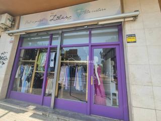 Traspàs Local Comercial  Roca delpech. Alquiler de local comercial en roca del pech