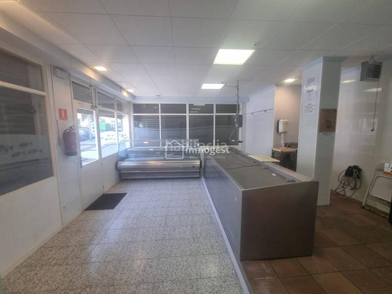 Foto 830e9ae8-8e25-42be-a893-031ee7de9f9d. Local commercial dans Pont Major - Pedret - Campdorà Girona