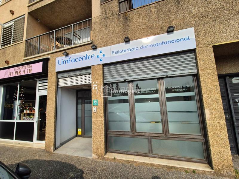 Foto 9d7a2b2b-307a-4b5d-9229-c267c527f8a3. Lloguer local comercial a Fontajau - Sant Ponç Girona