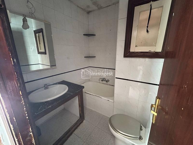 Foto c43d6b88-bc8a-49fc-bcc9-1c43156a52b9. Flat in Centre Salt