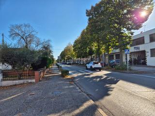 Location Local commercial  Carrer de san joan bosco. Se alquila local en sarrià de ter.