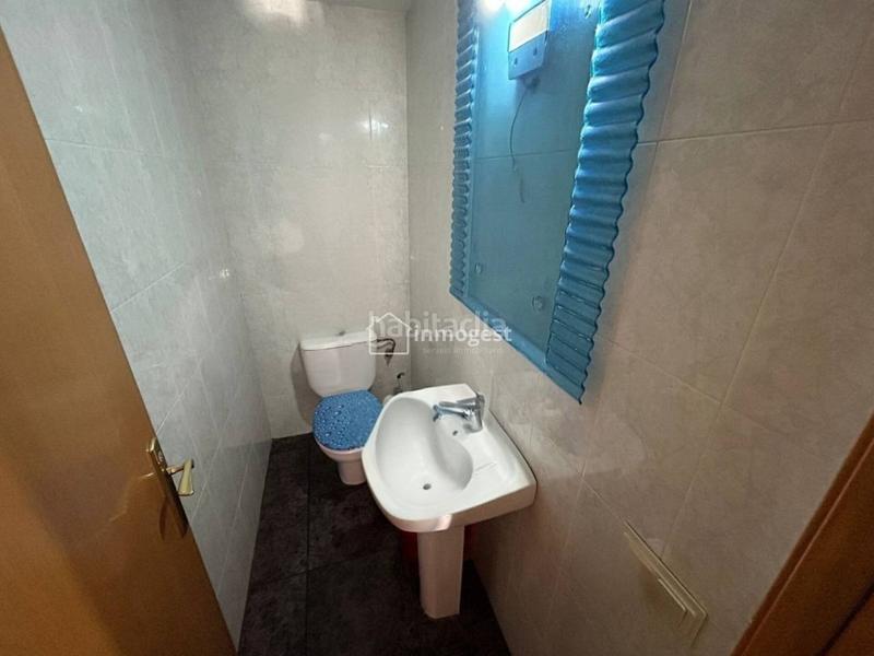 Foto 3569caed-fb78-4d74-89d3-446ba75f6e07. Etagenwohnung in Centre Salt