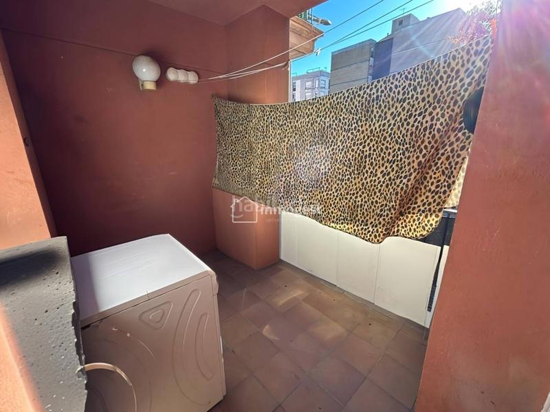 Foto d9f06064-2355-456b-9514-9023a5d32884. Etagenwohnung in Centre Salt