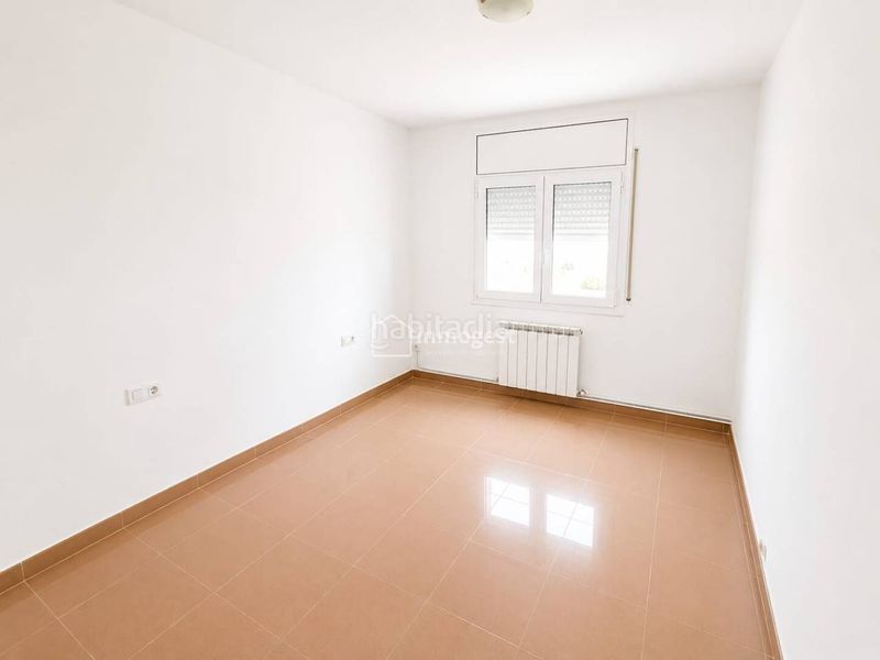 Foto 48e7025e-fa04-48cb-97d1-80a0551fd2a5. Casa amb calefacció aparcament a Maçana Salt