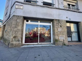 Rent Business premise  Paseo països catalans. Alquiler de local comercial en salt paseo paisos catalans !!!